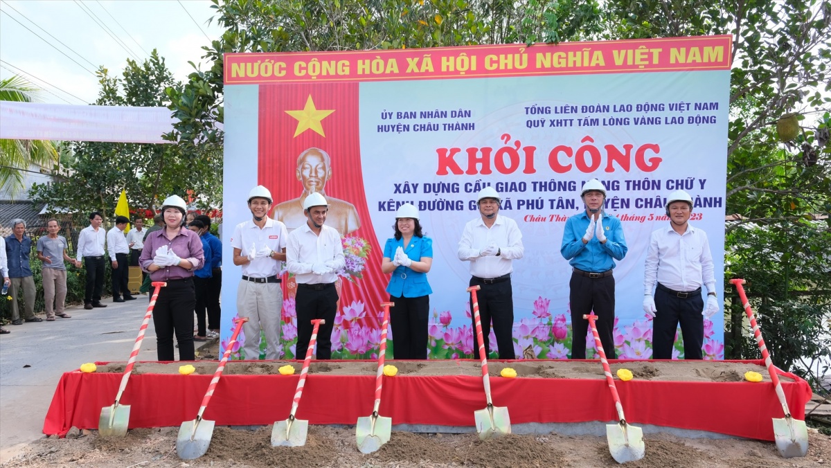 Công đoàn góp sức đổi thay diện mạo nông thôn