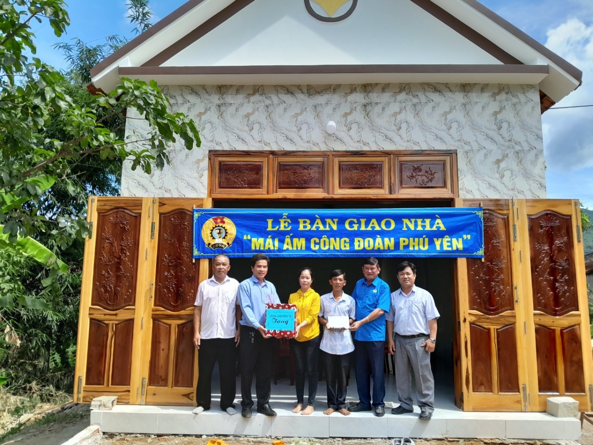 Điểm tựa “không ai bị bỏ lại phía sau”