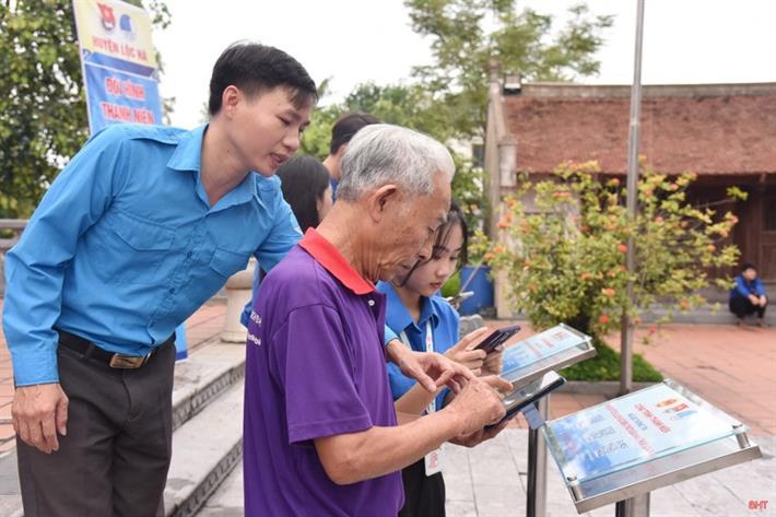 Phong trào “Cả nước thi đua đổi mới sáng tạo và chuyển đổi số”