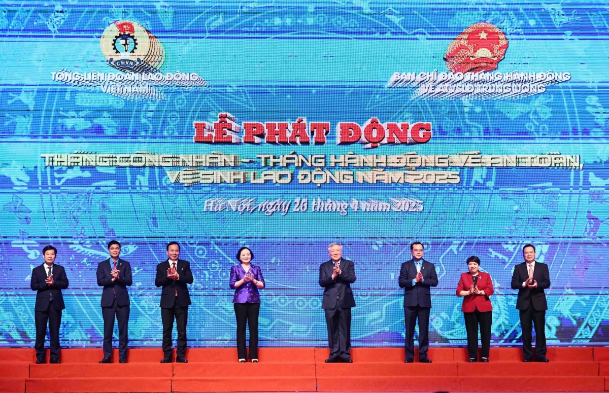 Phong trào “Xanh - Sạch - Đẹp, bảo đảm ATVSLĐ” trở thành biểu tượng văn hóa lao động