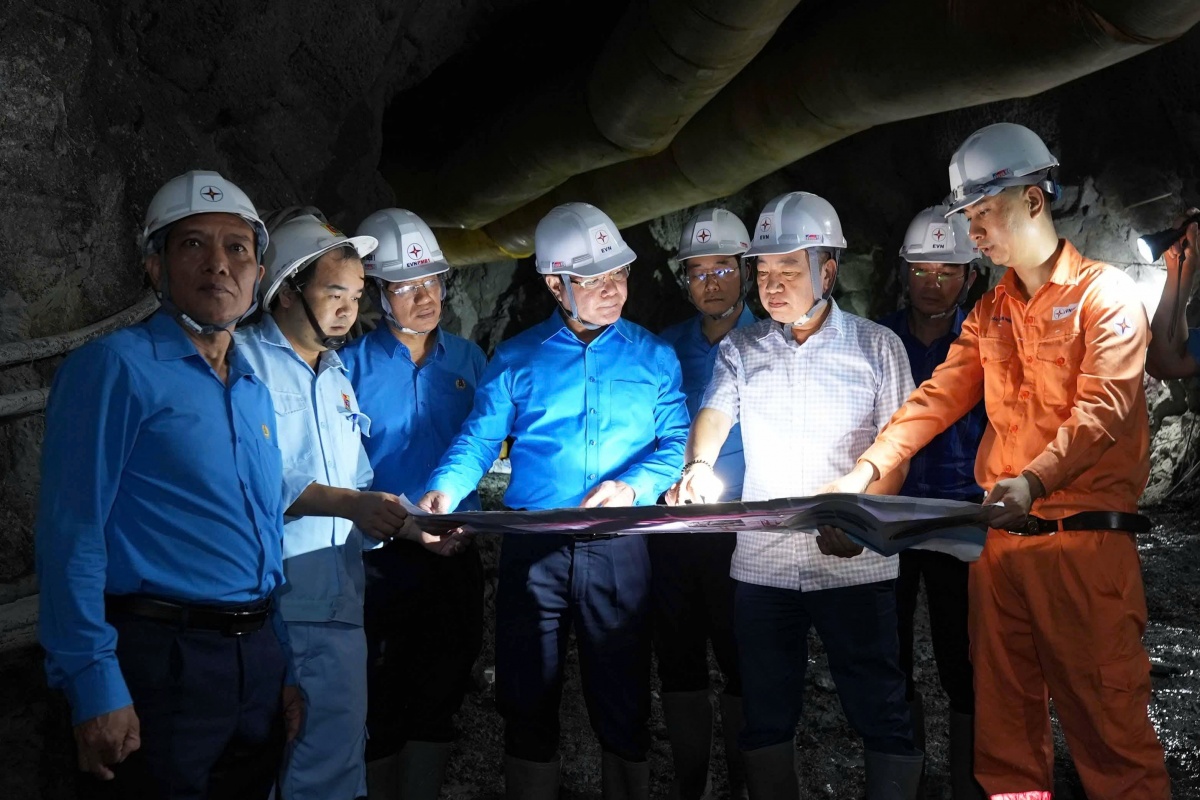 Công đoàn Điện lực Việt Nam: Thắp sáng tinh thần thi đua trên những công trình kỷ lục