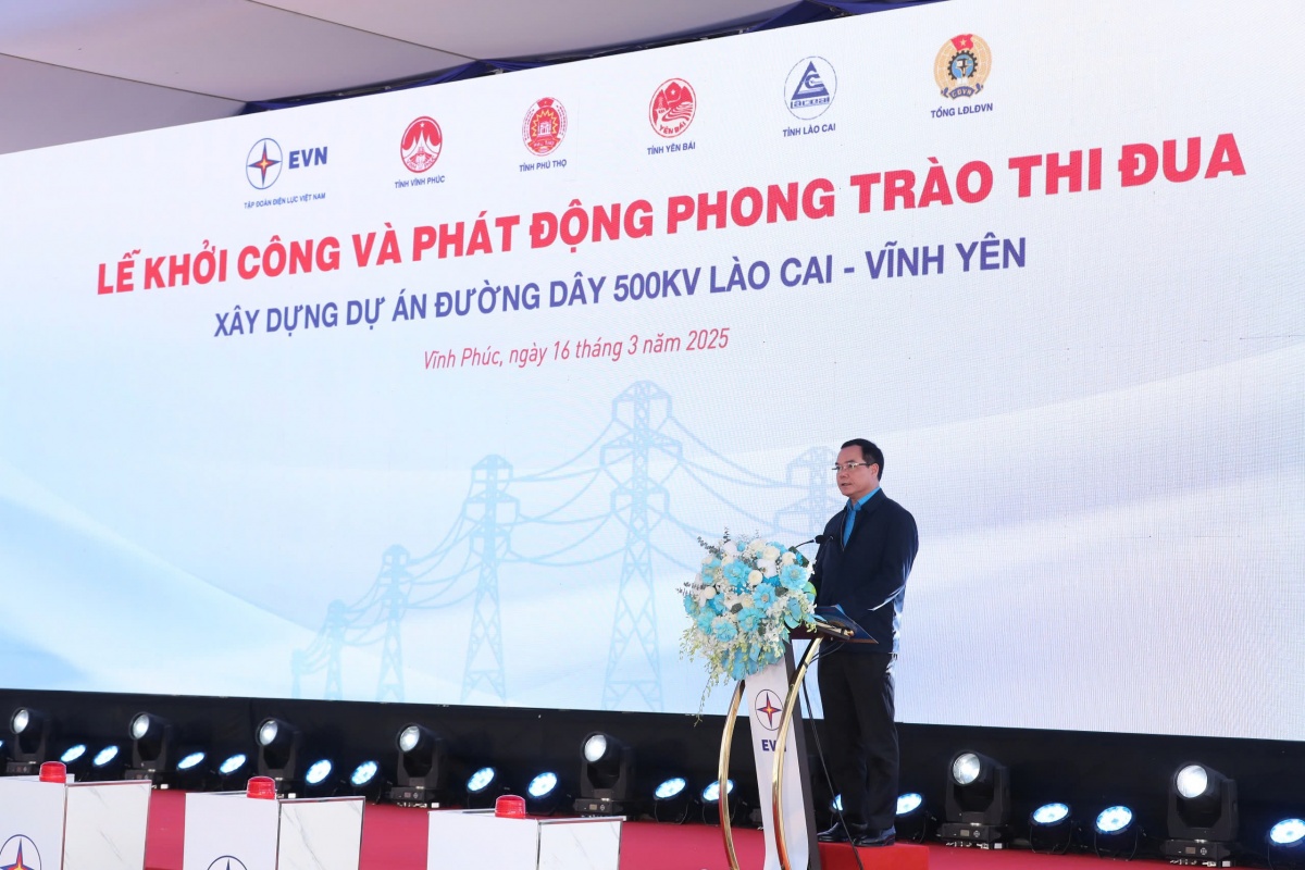 Công đoàn Điện lực Việt Nam: Thắp sáng tinh thần thi đua trên những công trình kỷ lục Công đoàn Điện lực Việt Nam: Thắp sáng tinh thần thi đua trên những công trình kỷ lục