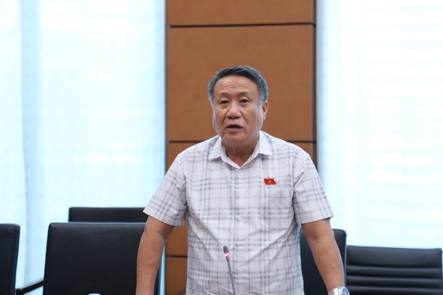 Mức lương của người lao động cần đảm bảo đủ sống và nuôi con Mức lương của người lao động cần đảm bảo đủ sống và nuôi con