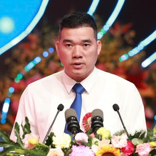 Anh hùng thợ lò chia sẻ về tinh thần “Kỷ luật và Đồng tâm”