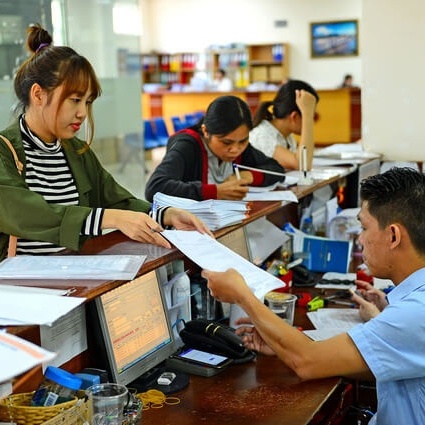 Loạt cơ chế mới mở cho viên chức có cơ hội làm việc cạnh tranh, tăng thu nhập