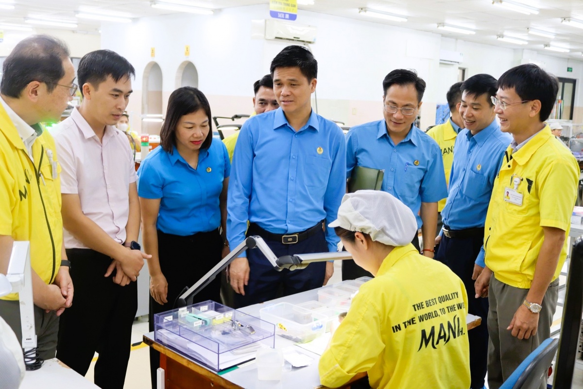 Công đoàn Công ty Mani Hà Nội chú trọng phúc lợi, an toàn trong sản xuất