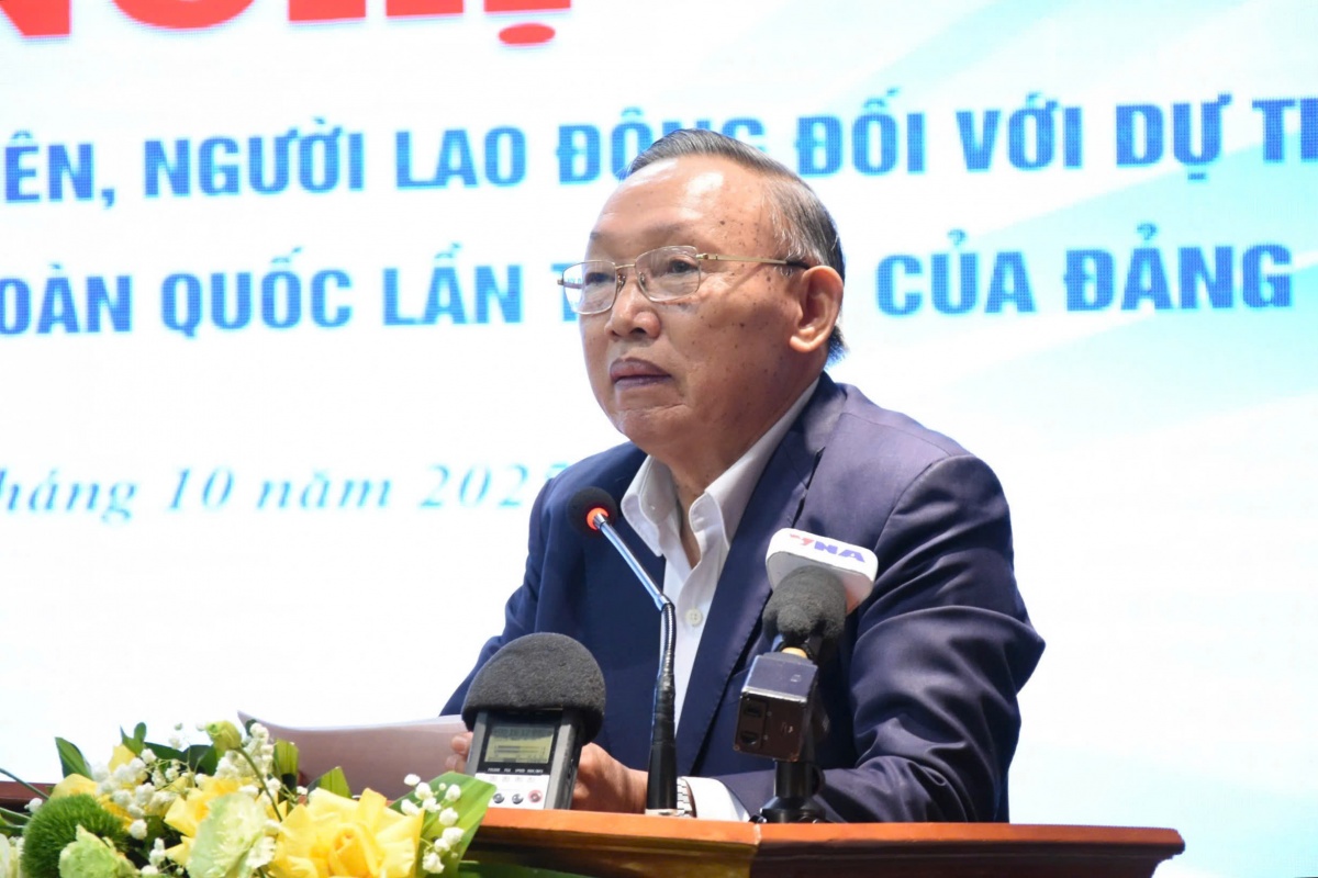 Thay đổi tư duy về “tiền lương đủ sống”: Nền tảng để người lao động làm việc và cống hiến Thay đổi tư duy về “tiền lương đủ sống”: Nền tảng để người lao động làm việc và cống hiến