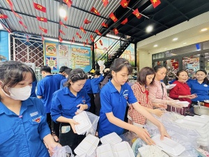 Mưa lũ lớn tại Đà Nẵng: Tinh thần 