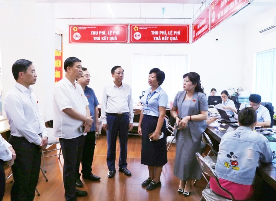 Kỳ 3: Quốc hội kiến tạo - Đồng hành cùng Chính phủ, doanh nghiệp và người dân