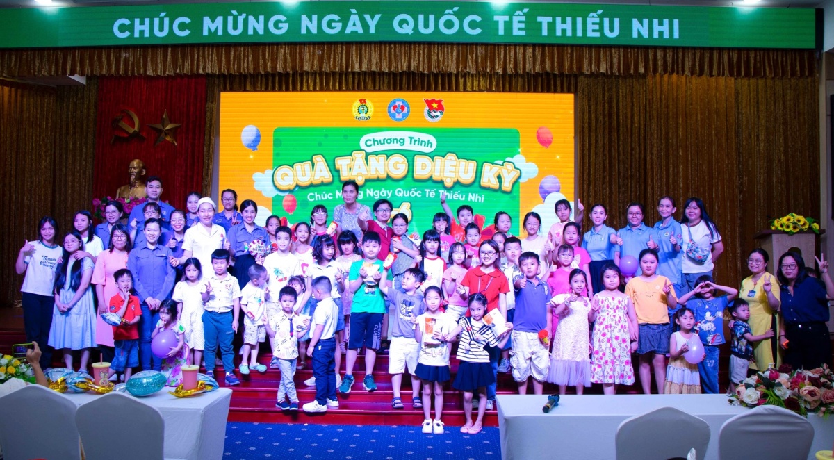 Lan tỏa phong trào “Giỏi việc nước, đảm việc nhà” bằng hành động cụ thể, thiết thực Lan tỏa phong trào “Giỏi việc nước, đảm việc nhà” bằng hành động cụ thể, thiết thực