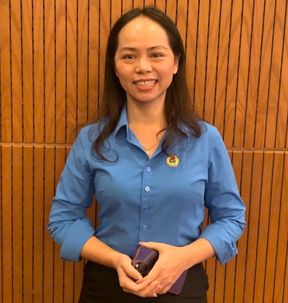 Công đoàn góp ý Văn kiện Đại hội XIV với kỳ vọng phát triển hùng cường Công đoàn góp ý Văn kiện Đại hội XIV với kỳ vọng phát triển hùng cường