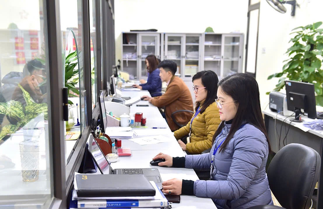 Hướng dẫn chi tiết việc tăng thêm vị trí việc làm cho cấp xã