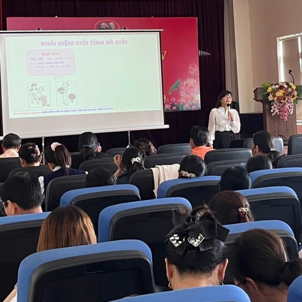 Thái Nguyên: Gần 400 cán bộ cơ sở được tập huấn về bình đẳng giới và phòng chống bạo lực