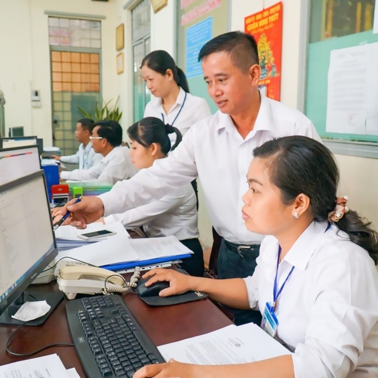 Thủ tướng yêu cầu hoàn thành quy định vị trí việc làm của công chức trước ngày 15.12