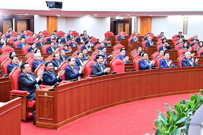 Kỳ 1: “Ngọn đuốc soi đường”, khơi dậy khát vọng phát triển trong lòng mỗi người dân