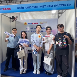 VIETBANK mở rộng cánh cửa sự nghiệp tại JOB LINK 2025 – lan tỏa cảm hứng, ươm mầm lãnh đạo tương lai