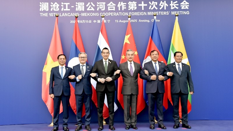 Kỳ 4: Khát vọng Việt Nam hùng cường trong tầm nhìn toàn cầu Kỳ 4: Khát vọng Việt Nam hùng cường trong tầm nhìn toàn cầu