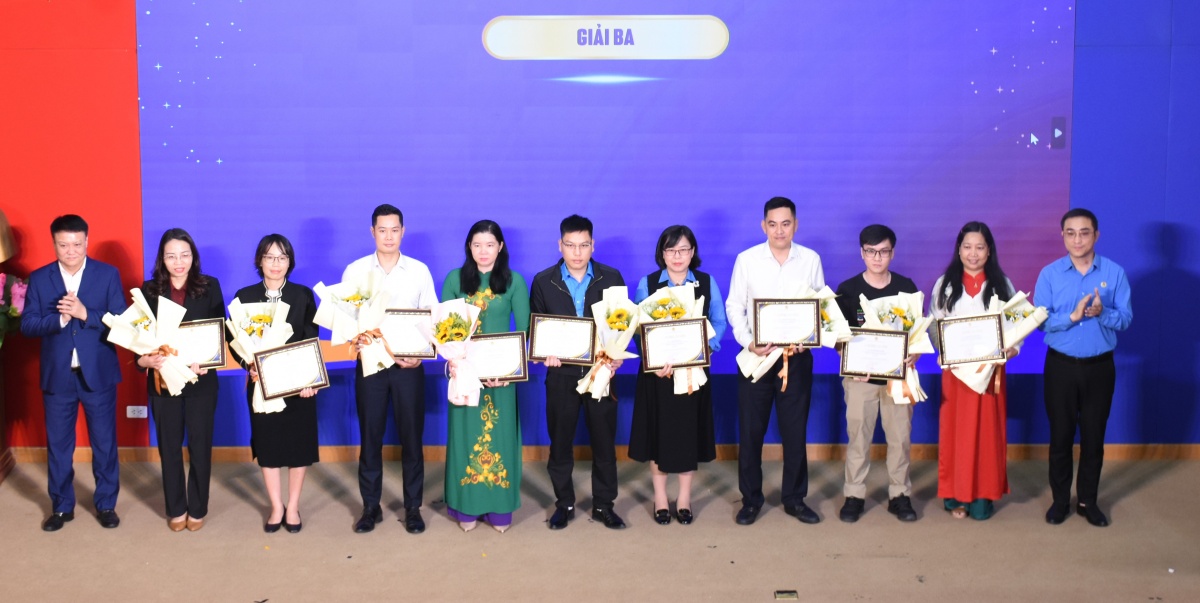 Từ nỗi đau riêng, viết nên bài học nhân văn về bảo hiểm xã hội Từ nỗi đau riêng, viết nên bài học nhân văn về bảo hiểm xã hội