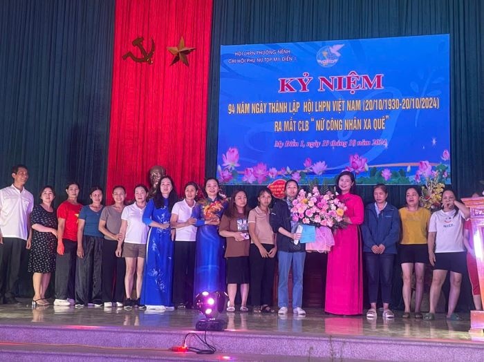 Phòng, chống bạo lực trên cơ sở giới ở khu công nghiệp địa bàn tỉnh Bắc Ninh Phòng, chống bạo lực trên cơ sở giới ở khu công nghiệp địa bàn tỉnh Bắc Ninh