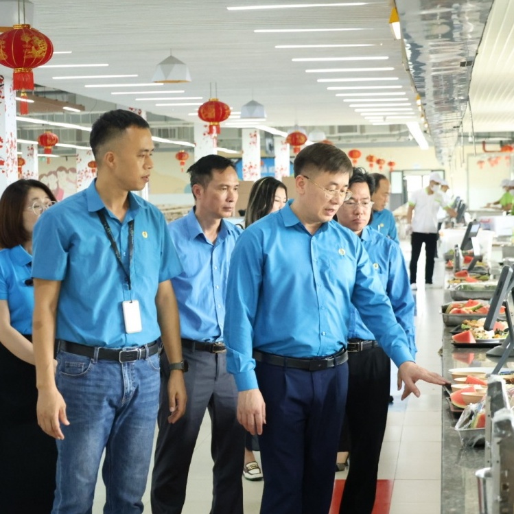 Hơn 2 triệu đoàn viên cùng chung mâm “cơm Công đoàn”