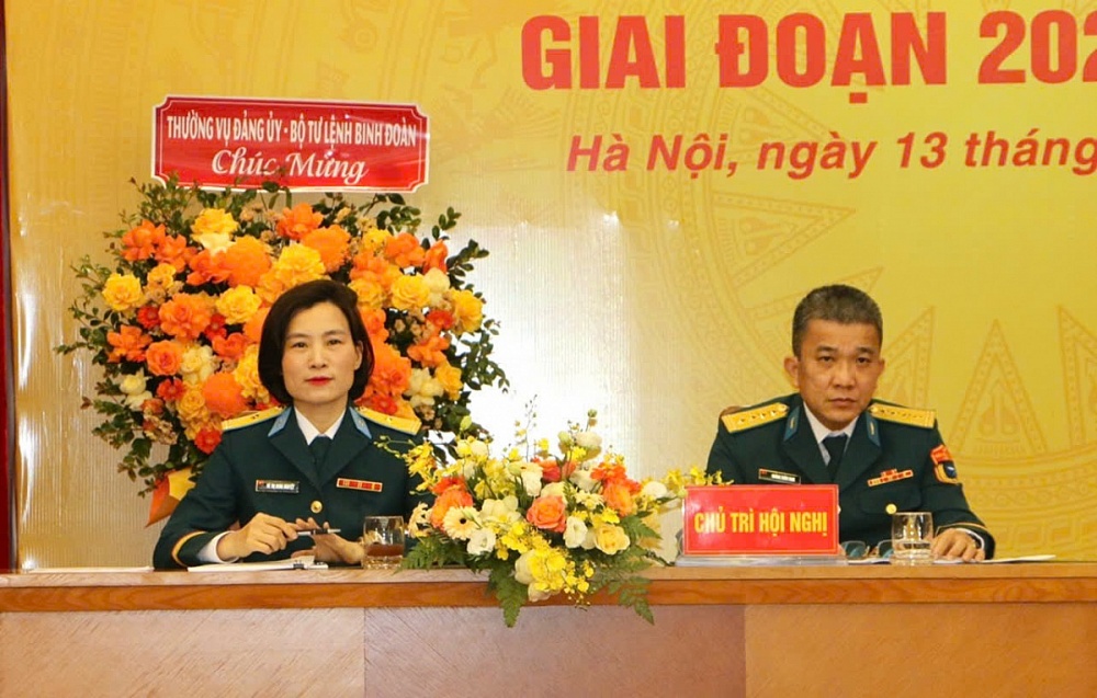 Đoàn Chủ tịch điều hành hội nghị. Ảnh: ĐVCC Đoàn Chủ tịch điều hành hội nghị. Ảnh: ĐVCC