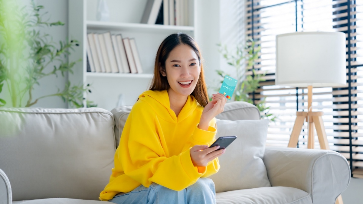 OCB hiện là một trong những ngân hàng có chính sách hoàn tiền thẻ tín dụng tốt nhất trên thị trường OCB hiện là một trong những ngân hàng có chính sách hoàn tiền thẻ tín dụng tốt nhất trên thị trường