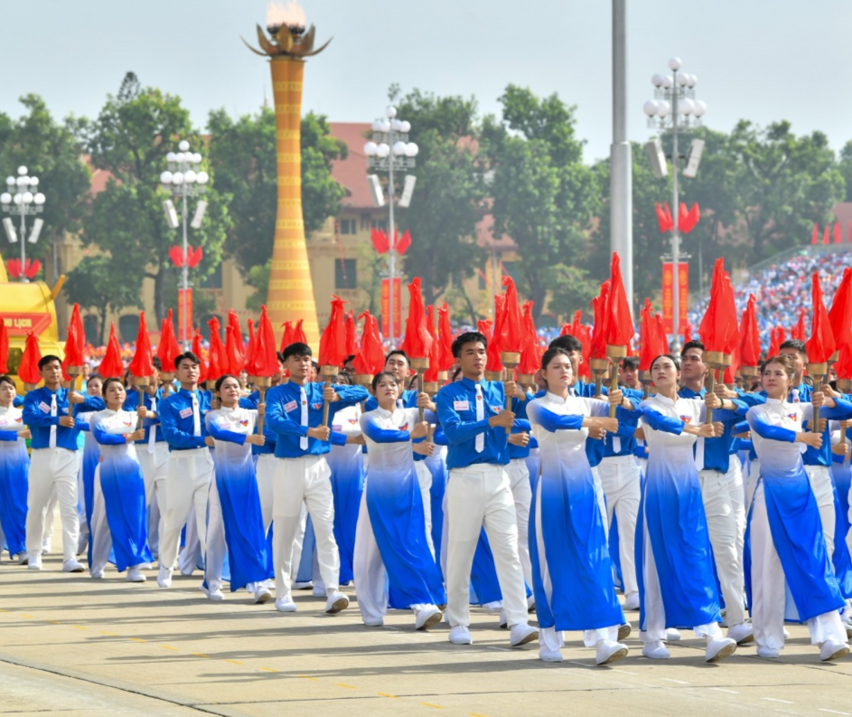 “Thanh niên Việt Nam - xung kích, sáng tạo, khát vọng cống hiến vì Tổ quốc hùng cường”