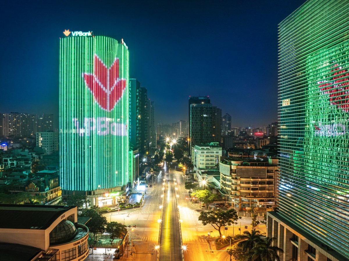 Cổ phiếu VPB được khuyến nghị “Khả quan” sau thương vị IPO VPBankS