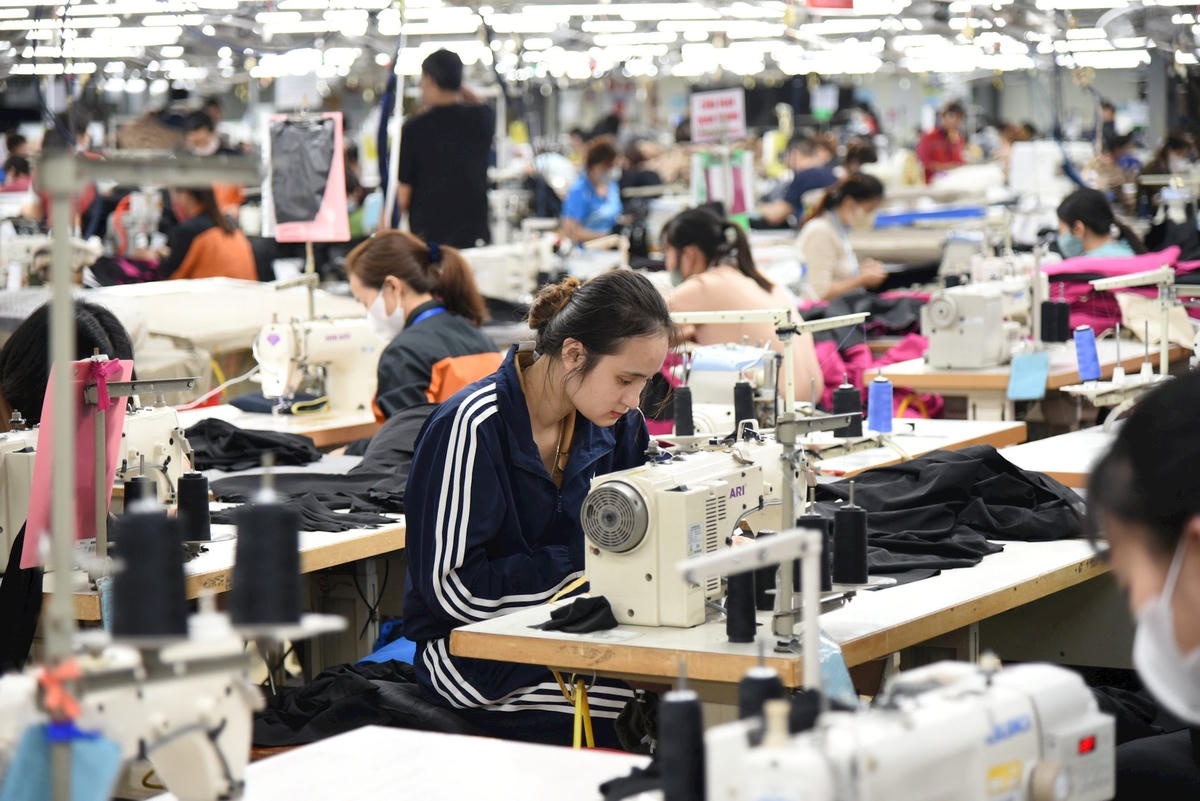 Những trường hợp người lao động được tăng lương tối thiểu vùng từ 2026