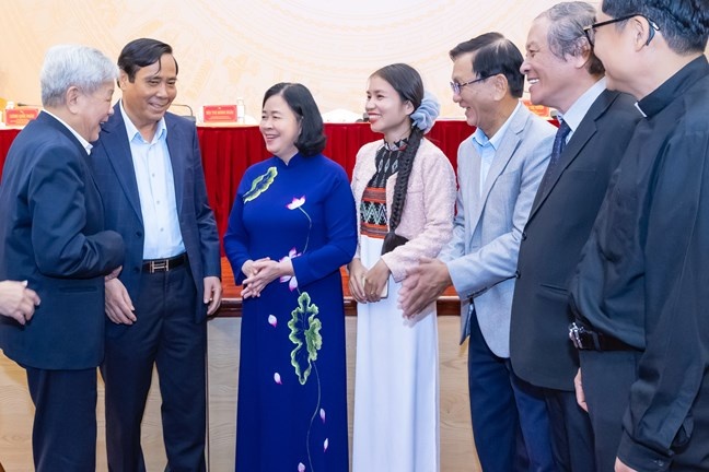 Hơn nửa triệu ý kiến Nhân dân đóng góp vào Văn kiện Đại hội XIV Hơn nửa triệu ý kiến Nhân dân đóng góp vào Văn kiện Đại hội XIV