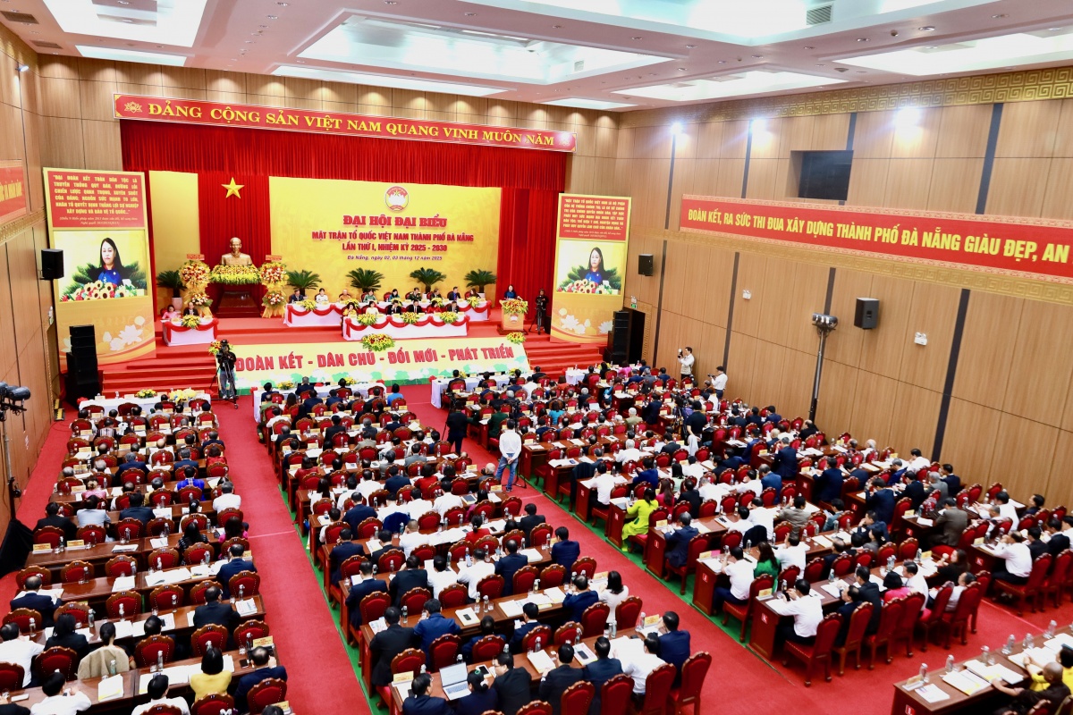 Nâng tầm vị thế Mặt trận, phát triển Đà Nẵng đáng sống, đẳng cấp khu vực Châu Á Nâng tầm vị thế Mặt trận, phát triển Đà Nẵng đáng sống, đẳng cấp khu vực Châu Á