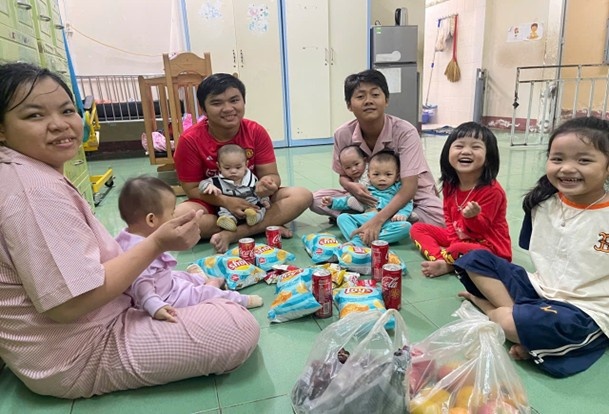 “Nghề nuôi dưỡng bình yên” – Chuyện những người chọn gắn bó cả đời với Trung tâm BTXH và CTXH Khánh Hòa