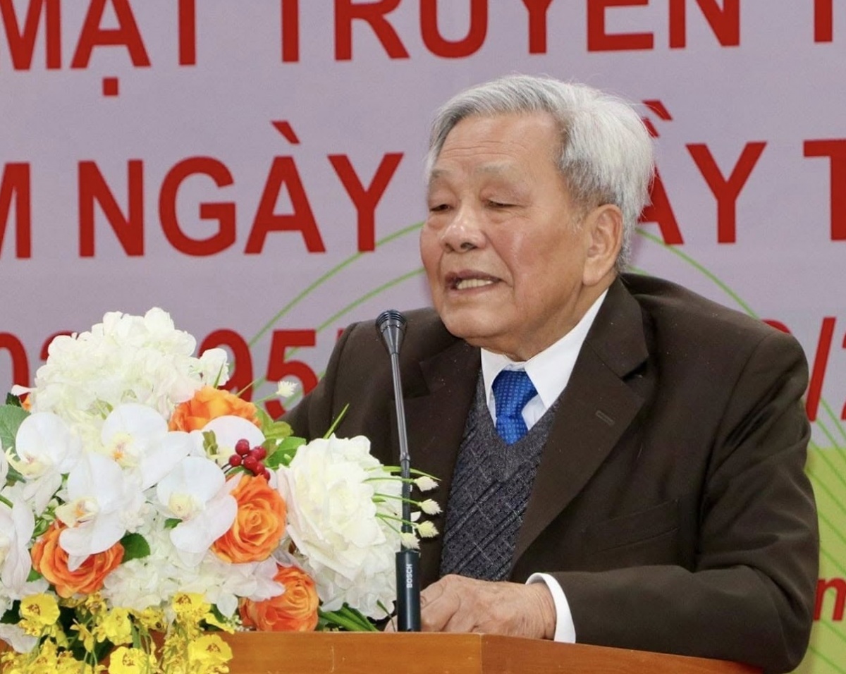 Kỳ 4: Muốn người dân hạnh phúc thì cán bộ phải có niềm vui trong công việc của mình Kỳ 4: Muốn người dân hạnh phúc thì cán bộ phải có niềm vui trong công việc của mình