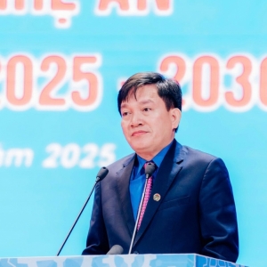 Công đoàn Nghệ An nhiệm kỳ mới: Họp ít hơn, nụ cười người lao động nhiều hơn