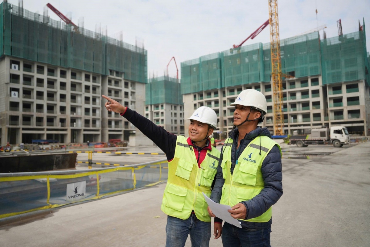 VINCONS tuyển dụng 100.000 công nhân xây dựng trên toàn quốc