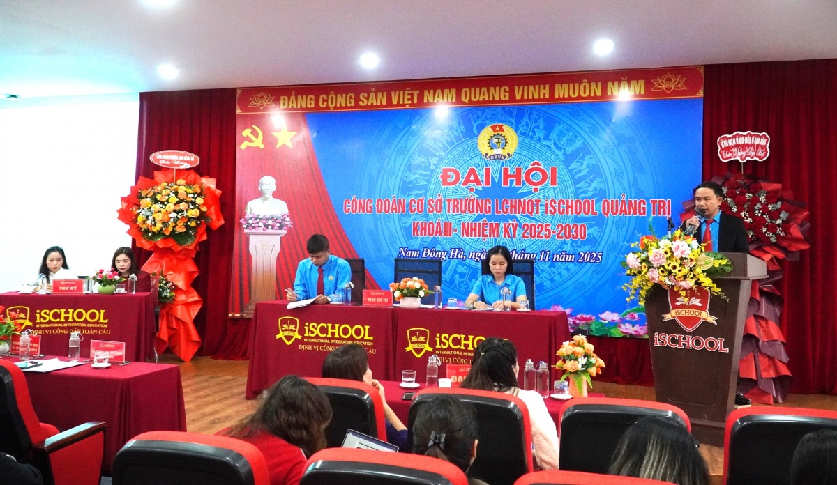 Công đoàn Quảng Trị sẵn sàng thực hiện sứ mệnh mới, tầm vóc mới Công đoàn Quảng Trị sẵn sàng thực hiện sứ mệnh mới, tầm vóc mới