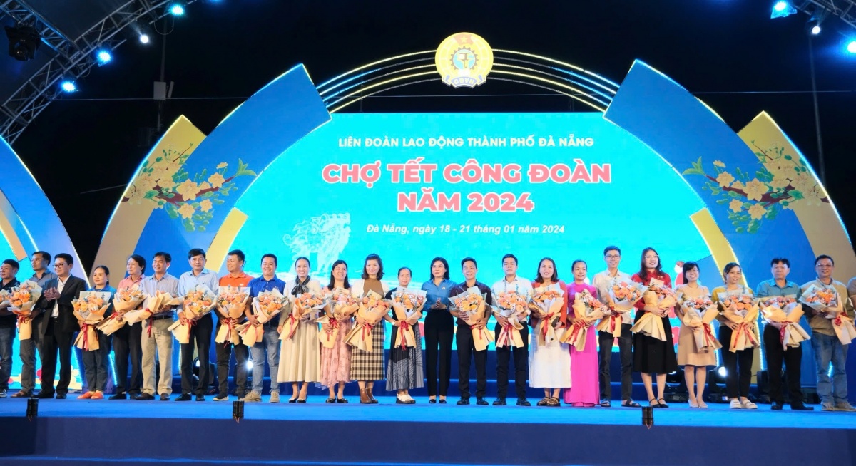 Chủ tịch LĐLĐ Đà Nẵng: ‘Công đoàn mãi là chỗ dựa vững chắc cho người lao động’ Chủ tịch LĐLĐ Đà Nẵng: ‘Công đoàn mãi là chỗ dựa vững chắc cho người lao động’
