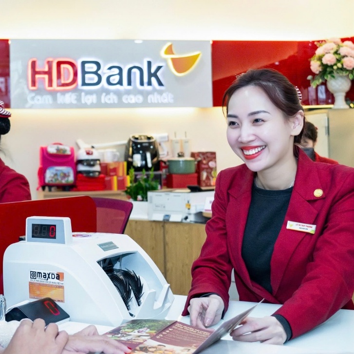 Cơ hội nhận giải thưởng 3 tỷ đồng khi gửi tiết kiệm tại HDBank trong mùa lễ hội cuối năm