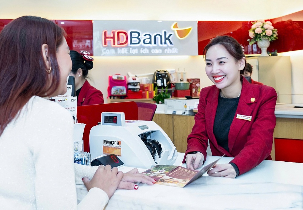 HDBank đã biến hành động gửi tiền quen thuộc thành một đường đua may mắn đầy hấp dẫn. Ảnh: ĐVCC