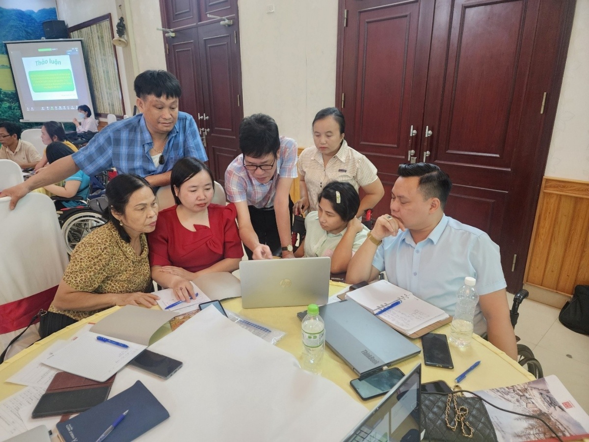 Kết luận 444: "Cú hích" lịch sử mở rộng cánh cửa Nghị trường cho người khuyết tật Kết luận 444: "Cú hích" lịch sử mở rộng cánh cửa Nghị trường cho người khuyết tật