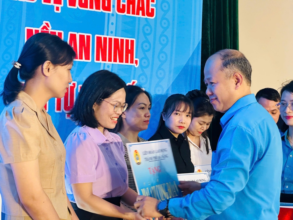 Dấu ấn nhiệm kỳ: Công đoàn Đà Nẵng kiên trì đại diện, bảo vệ quyền lợi người lao động