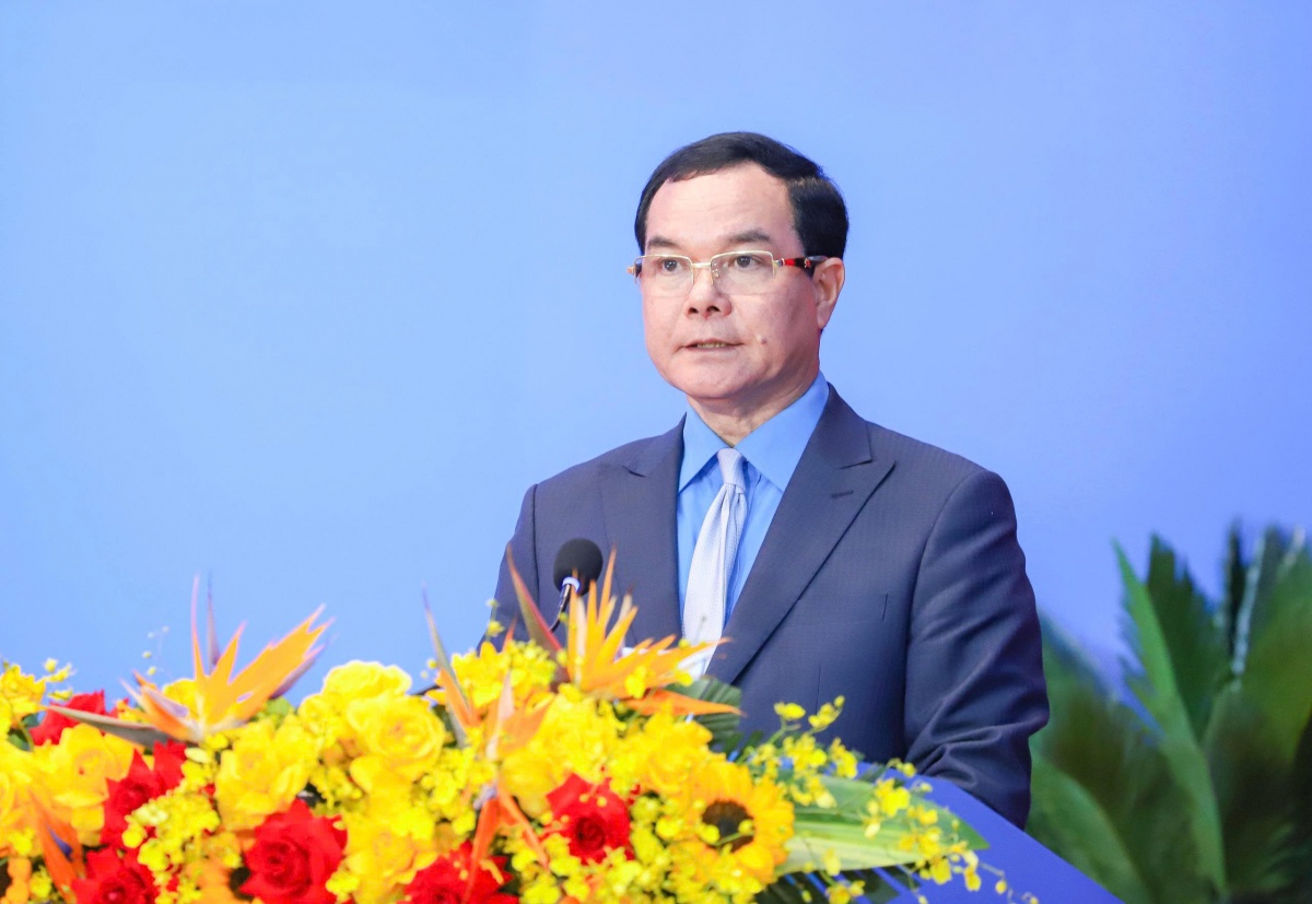 Công đoàn Đà Nẵng nhiệm kỳ mới: Cuộc “cách mạng Công đoàn Đà Nẵng nhiệm kỳ mới: Cuộc “cách mạng