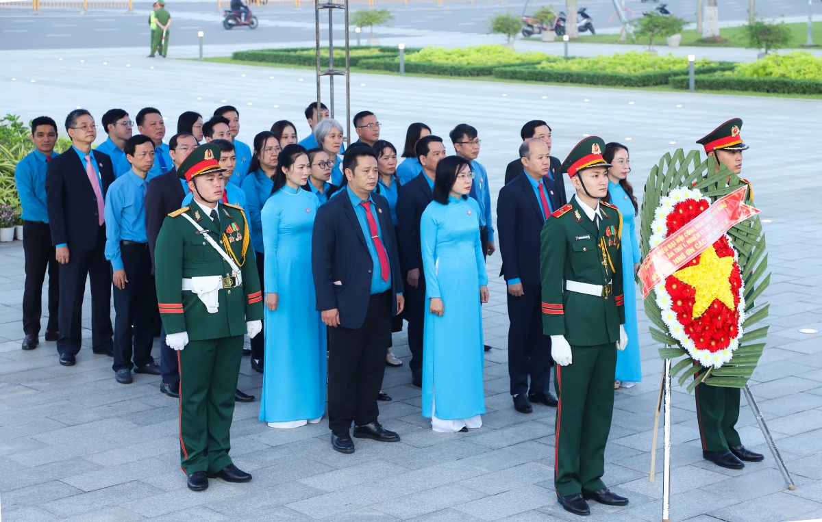 Công đoàn Đà Nẵng nhiệm kỳ mới: Cuộc “cách mạng Công đoàn Đà Nẵng nhiệm kỳ mới: Cuộc “cách mạng