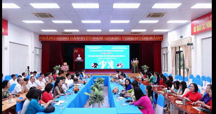 “Cuộc chiến” không khói thuốc nơi công sở: Khi mệnh lệnh hành chính nhường chỗ cho văn hóa “mềm”