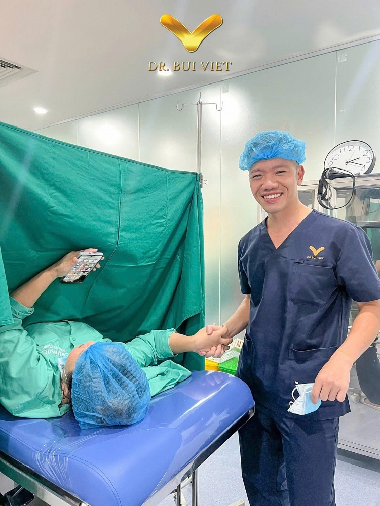 ThS. BS Bùi Minh Việt: Người tiên phong giúp phụ nữ Việt tìm lại tự tin