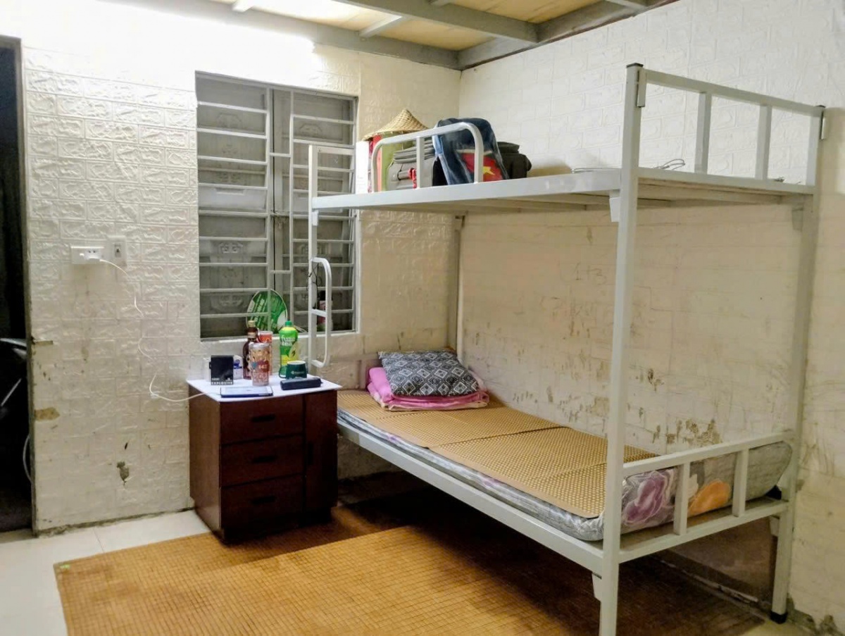 AI và những góc khuất nhân sinh: Bài 3 - Rượu, tình và những chiếc bẫy trên màn hình AI và những góc khuất nhân sinh: Bài 3 - Rượu, tình và những chiếc bẫy trên màn hình