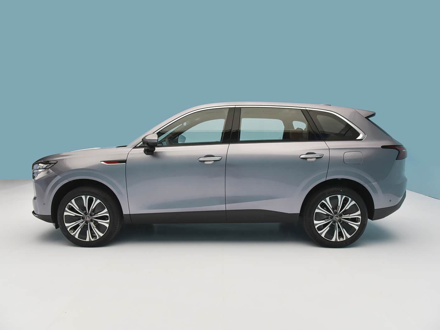 Phía bên của Hồng Kỳ HS6 PHEV