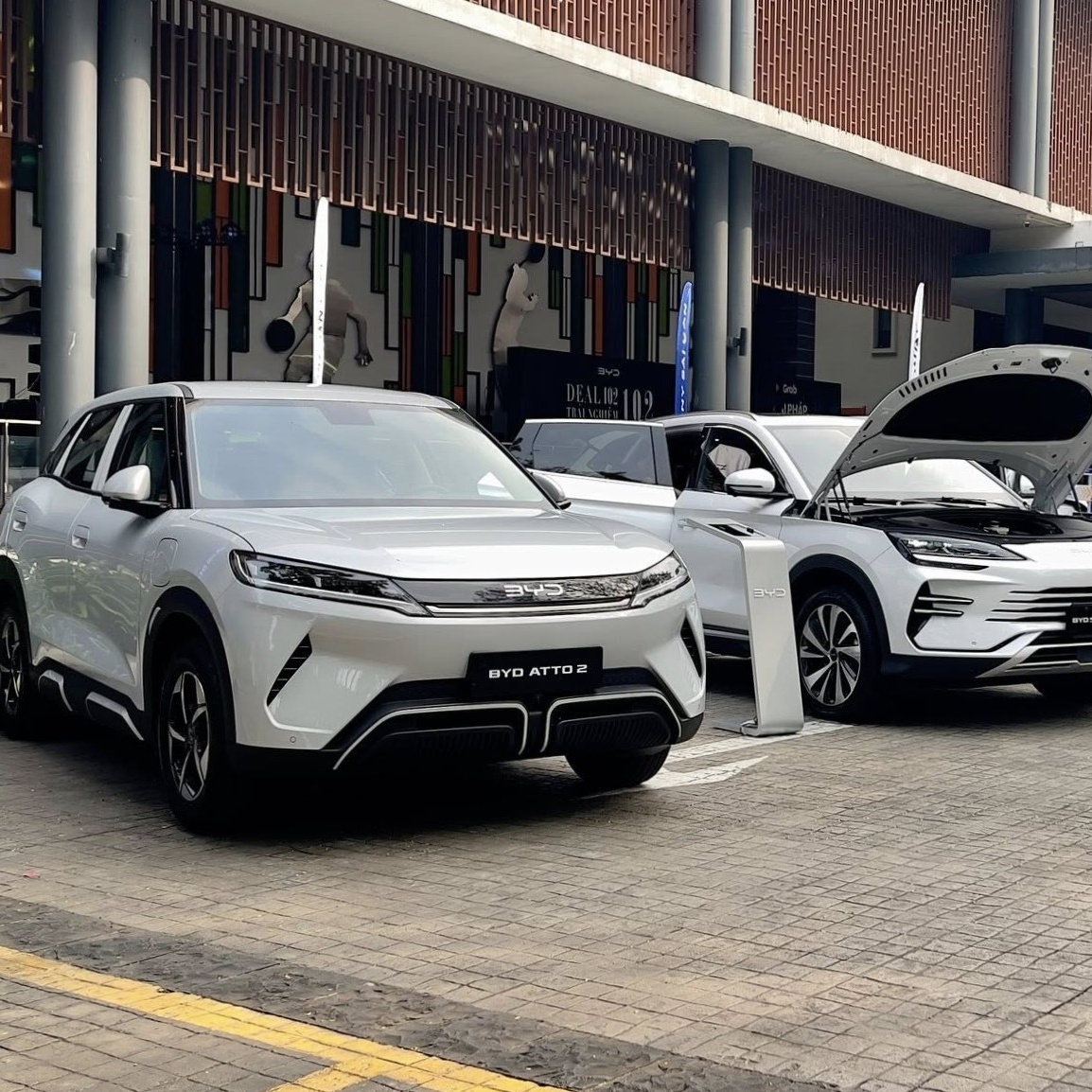 BYD và Grab triển khai mô hình hỗ trợ xe điện cho tài xế công nghệ