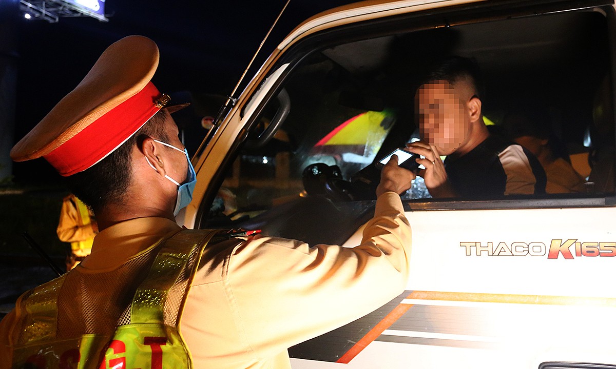 Tại Việt Nam, lái xe sau khi sử dụng bia rượu vẫn là một trong những nguyên nhân gây tai nạn giao thông hàng đầu