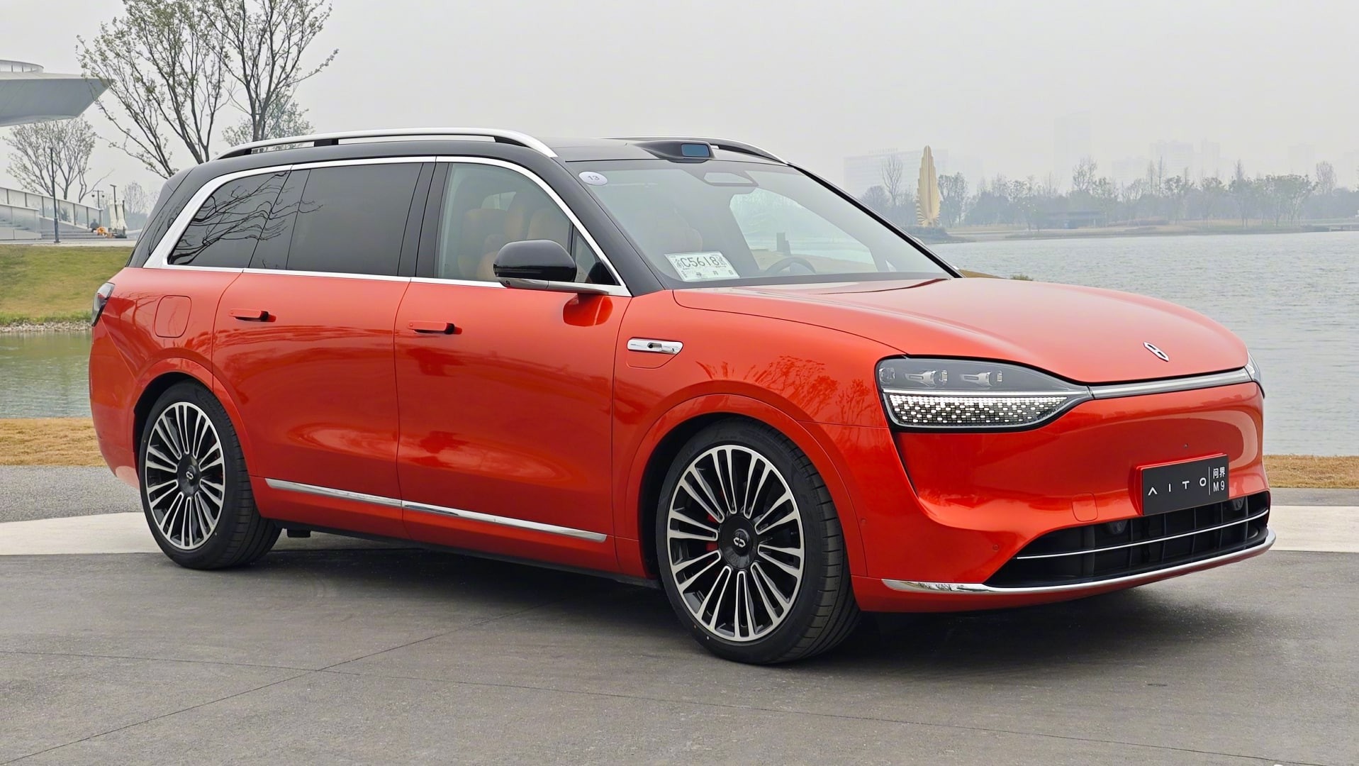 Gặp sự cố ở nơi hẻo lánh, chủ xe được giải cứu nhờ hệ thống liên lạc vệ tinh của Huawei